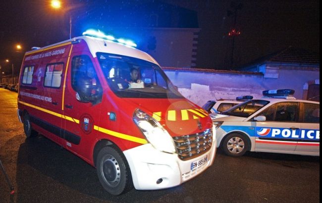 7782535318_un_camion_de_pompiers_illustration_650x410