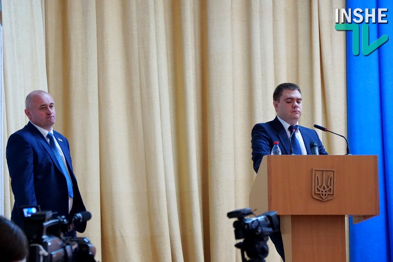 Слева направо: депутат Вадим Олабин и руководитель аппарата ОГА Андрей Нечипорчук