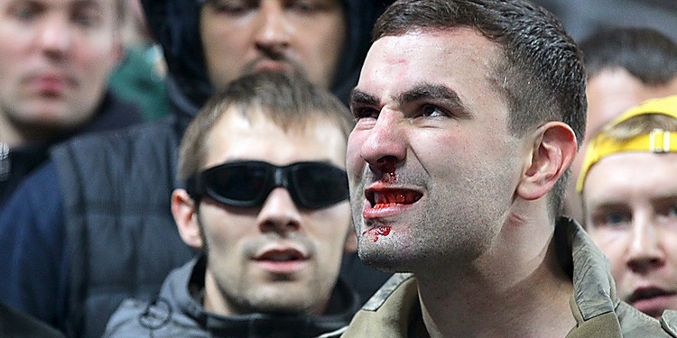 На матчі Швеція-Росія росіяни побилися через прапор «ДНР».