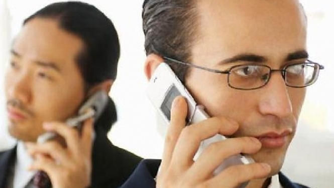 Николаевские мужчины связям с женщинами предпочитают мобильную связь