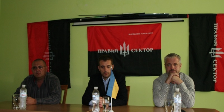 Николаевский «правосек» Зайцев – о том, как оружие добывается в бою, и о том, как чуть не встретился с Паламарюком