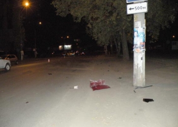 Идти не мог, потому сел за руль? Столбу – ничего, а двое пассажиров – в больнице