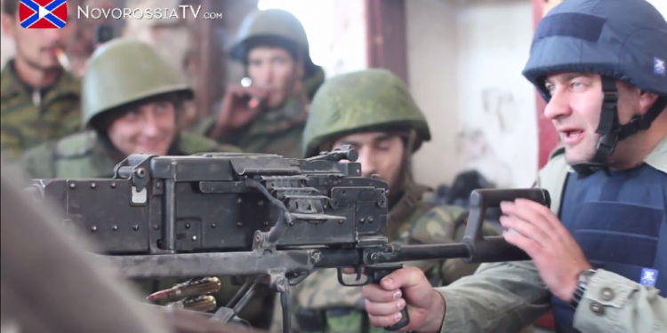 “Какой-то пацан с двумя извилинами…”. Российский союз журналистов не одобрил выходку Пореченкова