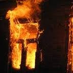 На Намыве в дыму пожара задохнулась 27-летняя женщина