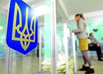 В штабе Артема Ильюка уверены в победе. Как и в штабе Аркадия Корнацкого