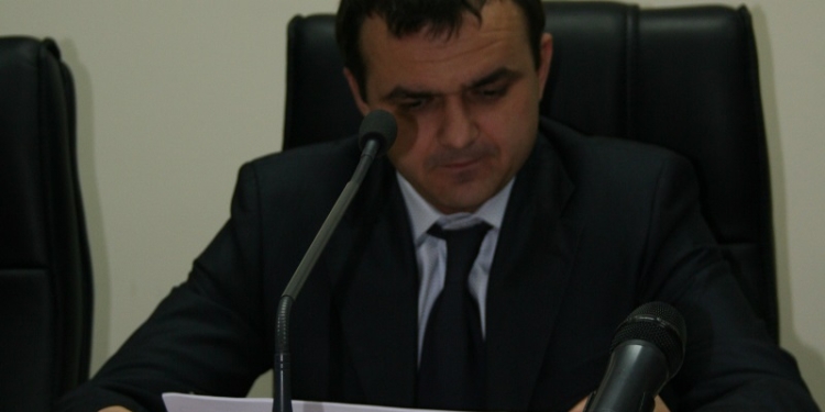 Вадим Мериков не уверен, что поджог дома Капацыны связан с выборами, и тоже говорит о неизвестных людях на 132 округе