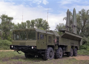 СНБО подтверждает: Россия стянула к границе ракеты “Искандер”