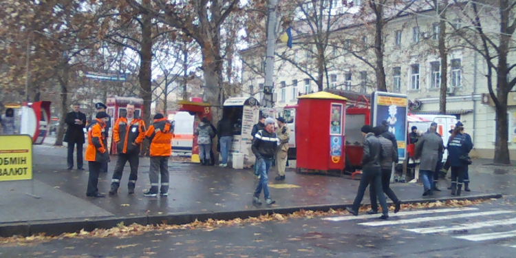 Центр Николаева закрыт для проезда – ищут мину в «МакДональдсе»