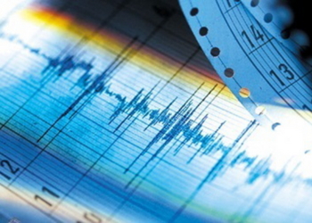 Нам следует готовиться к новым землетрясениям, считает геофизик Александр Кензера