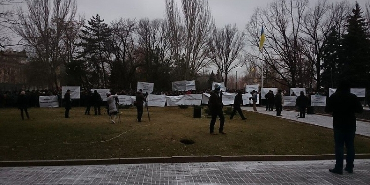 Сотрудники “Николаевоблэнерго” чуть ли не штурмом взяли кабинет 1-го заместителя губернатора