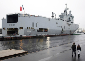 Мистраль «Владивосток» все-таки передали России, хоть и без ранее запланированной церемонии