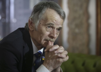 На открытии Рады зачитывать присягу народного депутата Украины будет Мустафа Джемилев