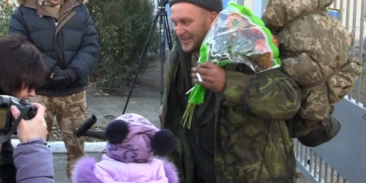 Воины 79-ки вернулись из донецкого аэропорта