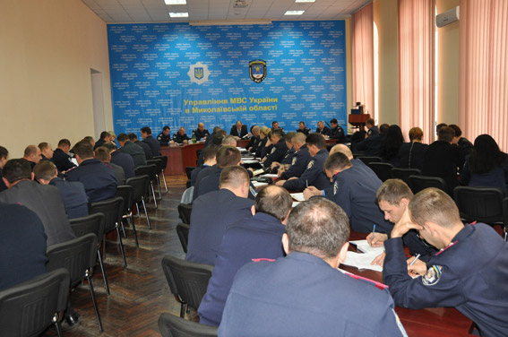 Кто-то способен на все, кто-то ни на что не способен. Начальник николаевской милиции призвал подчиненных определиться