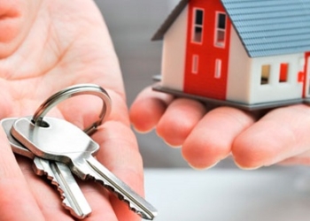 После прокурорской проверки  два госрегистратора уволились, а трое получили дисциплинарные взыскания. И было ведь за что