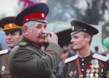 Так на Донбассе нет российских войск? Атаман Козицын российским журналистам сказал, что есть, и назвал, какие именно