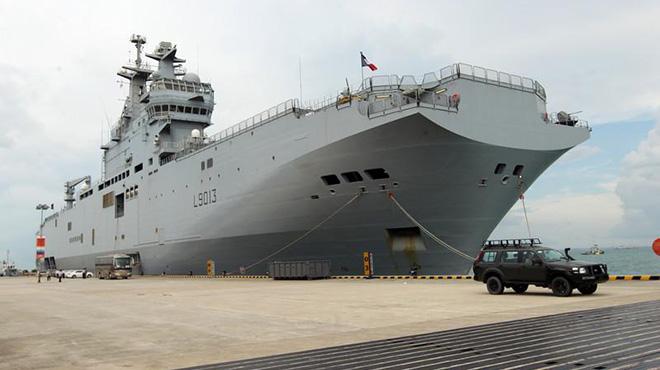 Российским морякам закрыли доступ на борт "Мистраля" во Франции 1