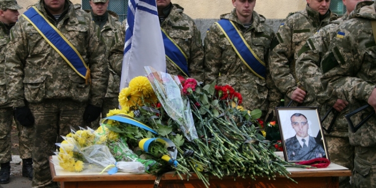 Провожаем лучших: в Николаеве попрощались с майором крымской бригады береговой охраны, погибшем в зоне АТО