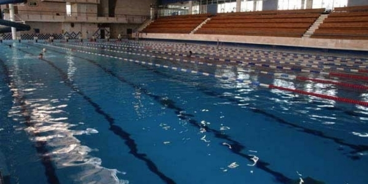 Остановки «Водолея» не будет: власть убедила НГЗ финансово помочь плавбассейну