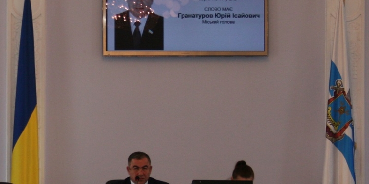 Вопрос «позвонишек»: трехчасовая и безрезультатная «буря в стакане воды»