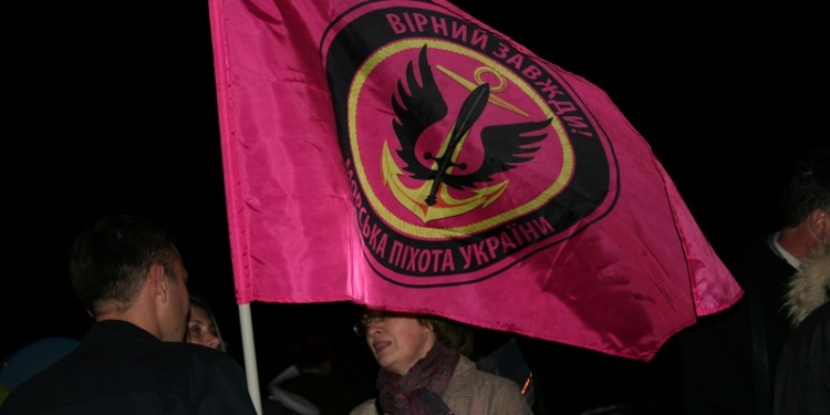 «Респект и уважуха!»: так в Николаеве встречали морпехов