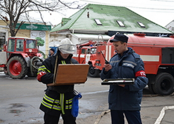 Пусть даже рукописи и не горят, но от пожаров никто не застрахован