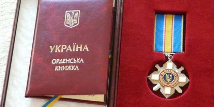 Героям слава: «морскому котику», раненому у Старобешево, вручен орден «За мужество» III степени