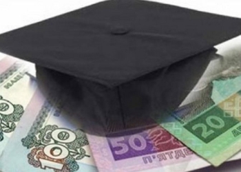 Знания – не только сила, но и деньги: две школьницы из Николаевской области будут получать Президентскую стипендию