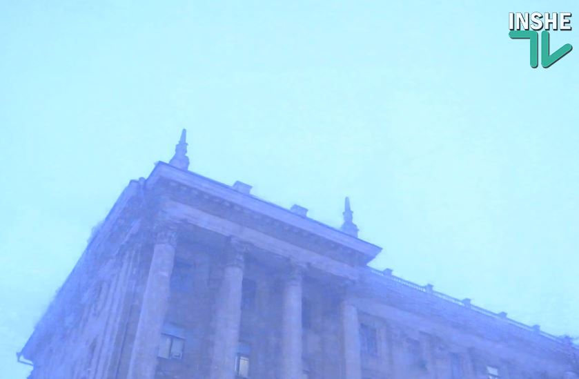 Апокалипсис по-николаевски: гром и молния во время ливневого снега 1
