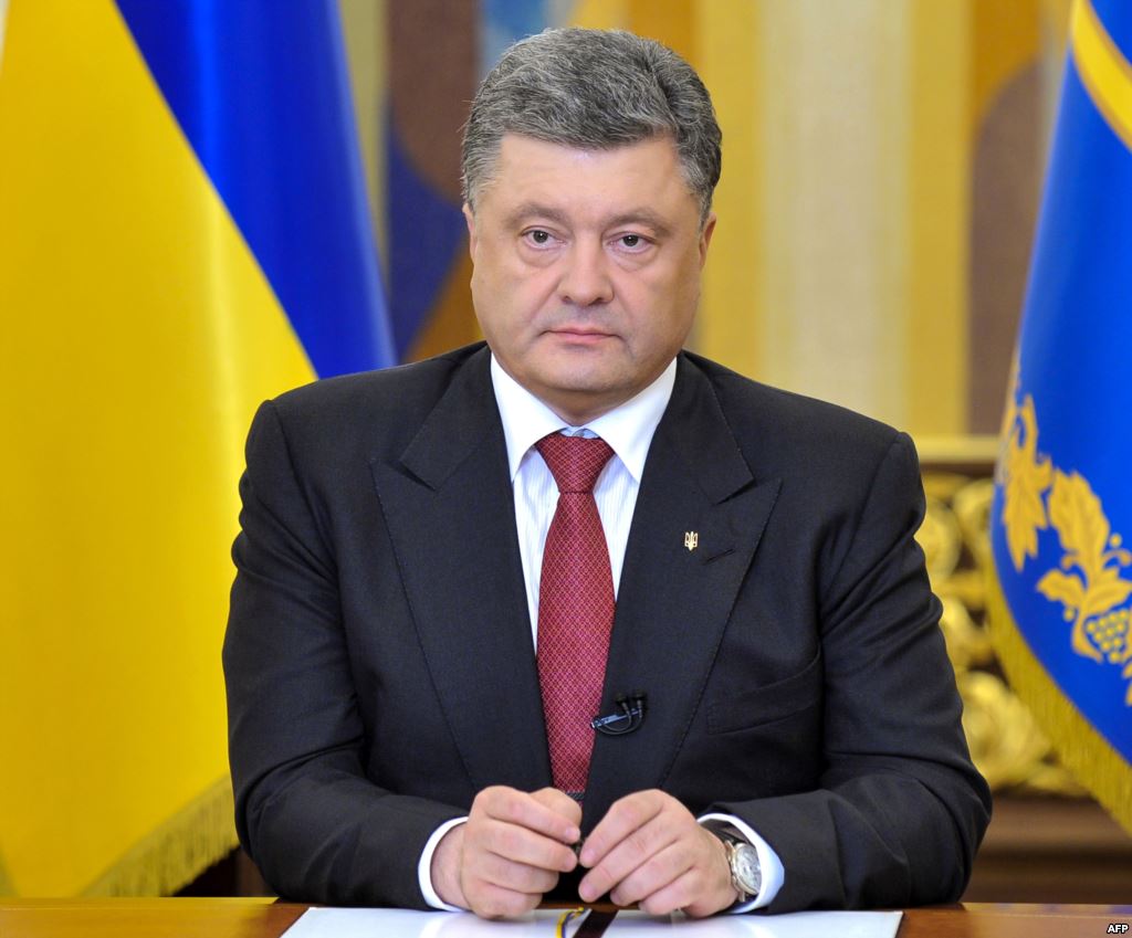 Президент Порошенко отложил вступление Украины в НАТО на 8 лет 1