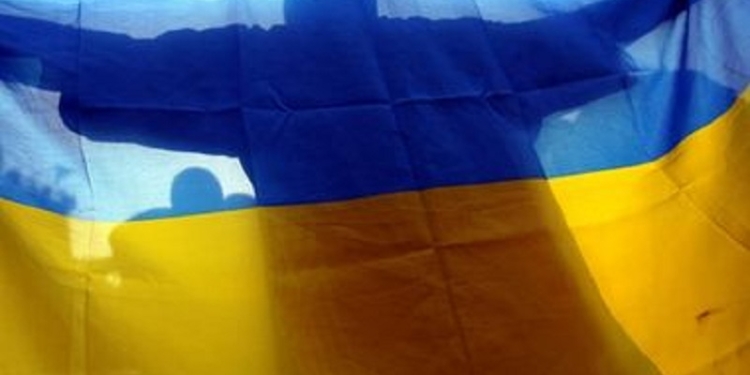 Николаев чтит традиции: бойцов 19 ТрО встретили овациями, цветами и плакатами