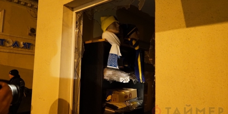 В Одессе на Малой Арнаутской ночью взорвали магазин «Патриот»
