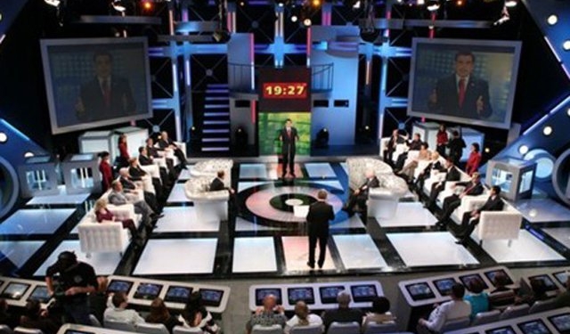 Садовой: Местных депутатов сократить, выборы провести в мае