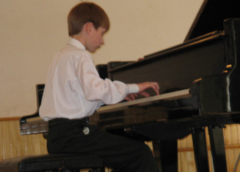 Завтра в Николаеве –  конкурс юных пианистов