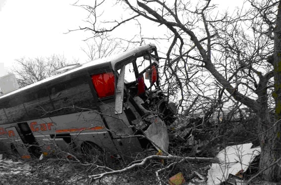 Страшная авария в Николаевской области: автобус столкнулся с грузовиком