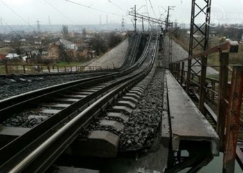 Теракт под Мариуполем: есть жертвы