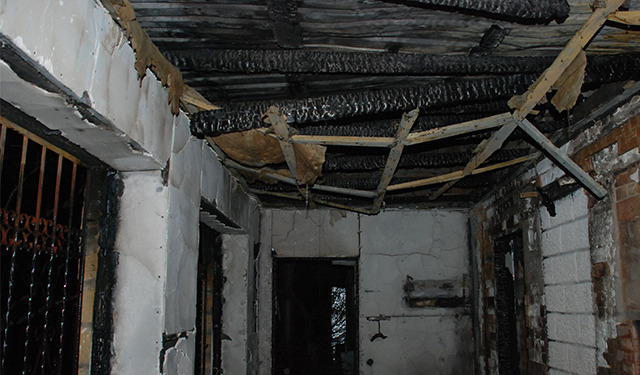 В дачном доме заживо сгорела женщина