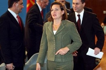 Нуланд: ввоз ядерного оружия РФ в Крым не останется без ответа