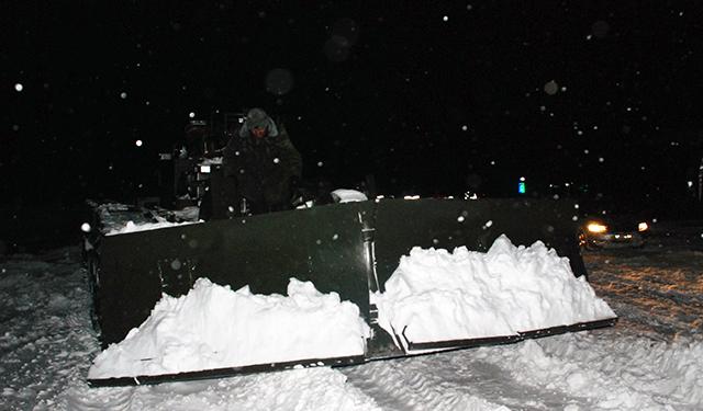 На трассе «Ульяновка-Николаев» застряло 800 автомобилей, есть заторы на других дорогах – сводка ГСЧС на 21.00