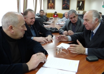 Власти Николаевщины поблагодарили перевозчиков… и снова попросили помощи