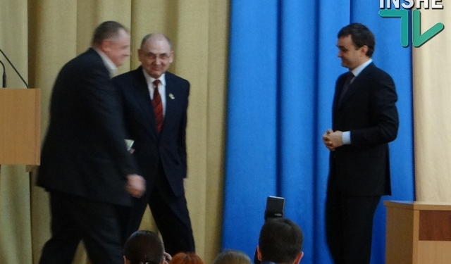 Фронтовик Жовтоножко занял кресло Тараса Креминя в Николаевском облсовете