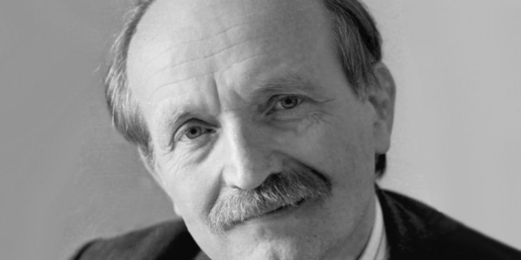 В Вознесенске открыли памятную доску Вячеславу Чорноволу