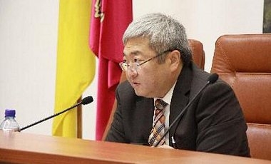 Мэр Запорожья заявил, что в городе готовят силовой захват власти