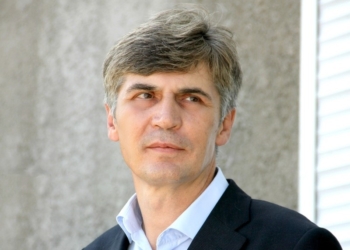 Своим первым законопроектом народный депутат Александр Жолобецкий хочет защитить тех, кто на покупку недвижимости взял кредит в валюте