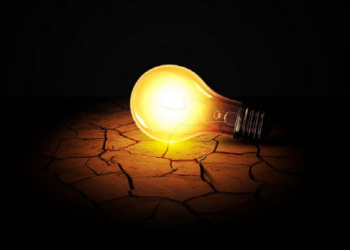 Отключение света продлятся до весны – вопреки распоряжению Яценюка