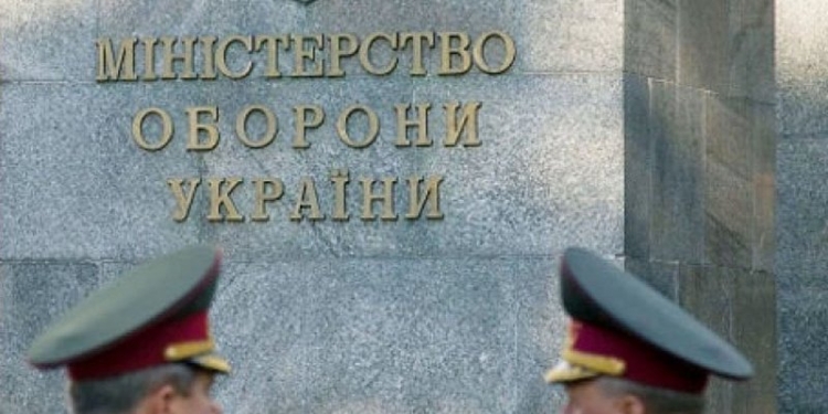 В Николаеве и Очакове ремонтируют военные городки для вышедших из Крыма летчиков и моряков