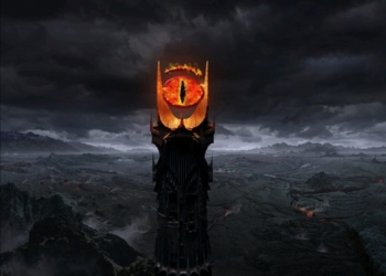 Это не шутка: над Москвой и Санкт-Петербургом появится всевидящее «Око Саурона»