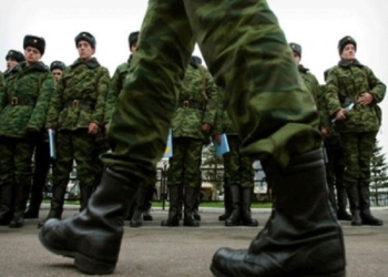 В 2015 году ни один срочник в зону АТО направлен не будет