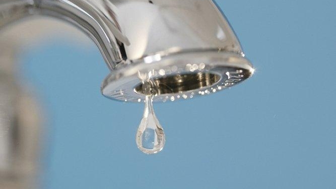 Из-за аварии в Соляных и Терновке временно отключили воду