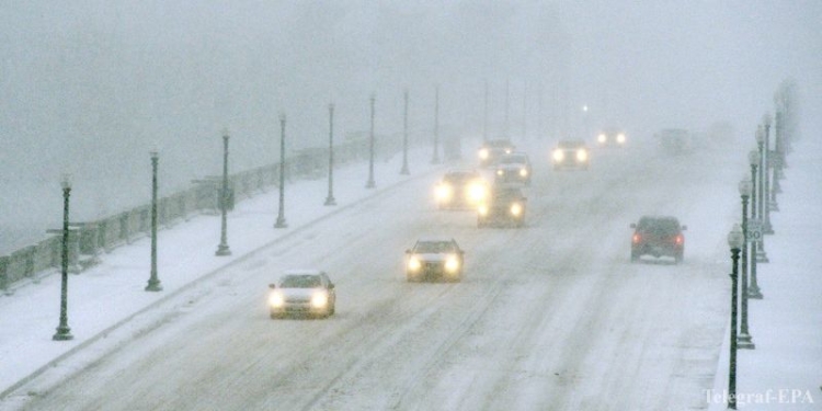 Сильные снегопады и ветер придут в Украину в начале недели, предупреждают синоптики